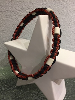 EM-Keramik Halsband in Typ 3. Neonorange diamonds mit schwarz.